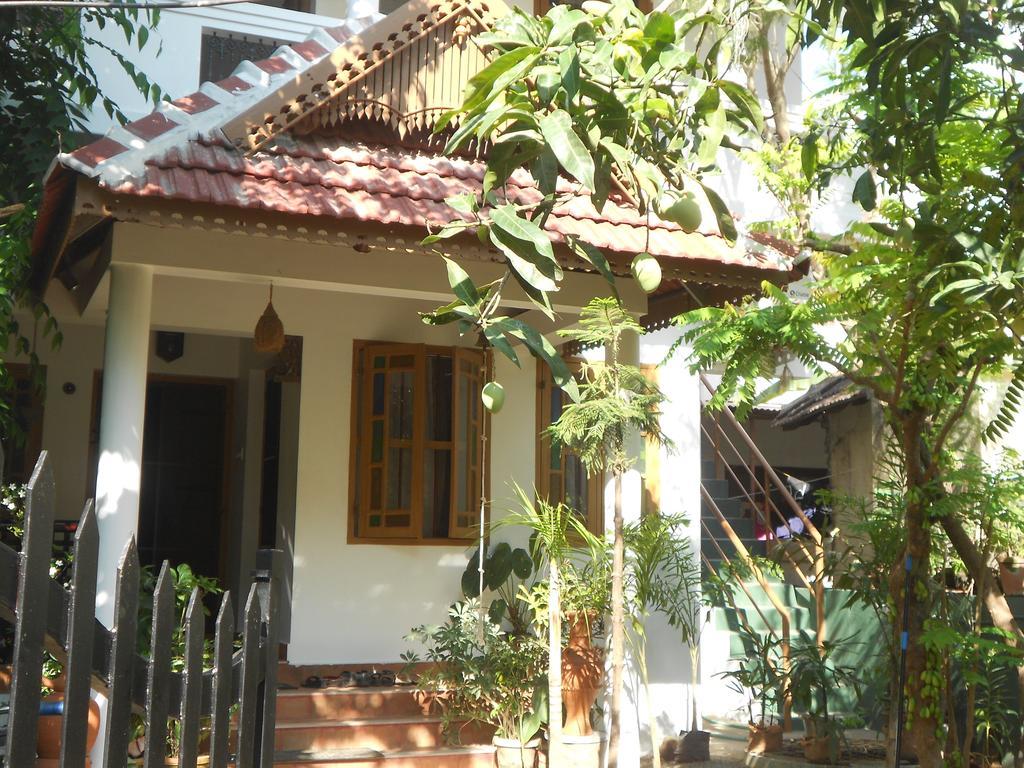 Heavenly Homestay Kochi Buitenkant foto