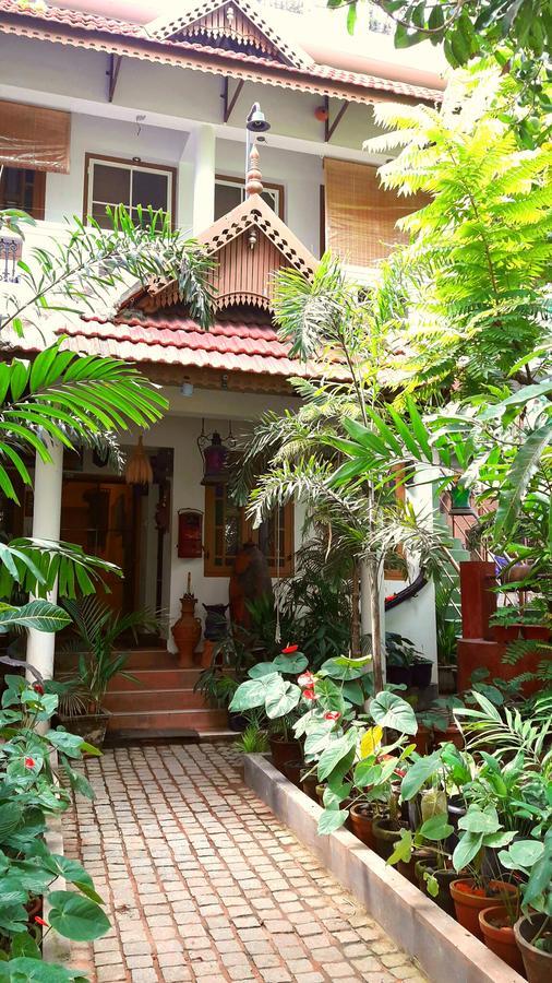 Heavenly Homestay Kochi Buitenkant foto