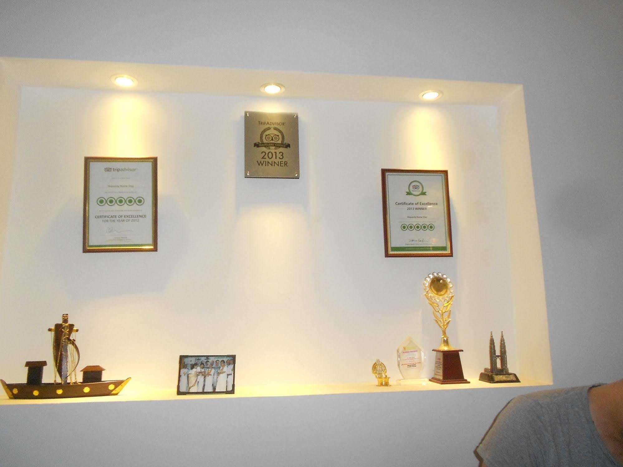 Heavenly Homestay Kochi Buitenkant foto