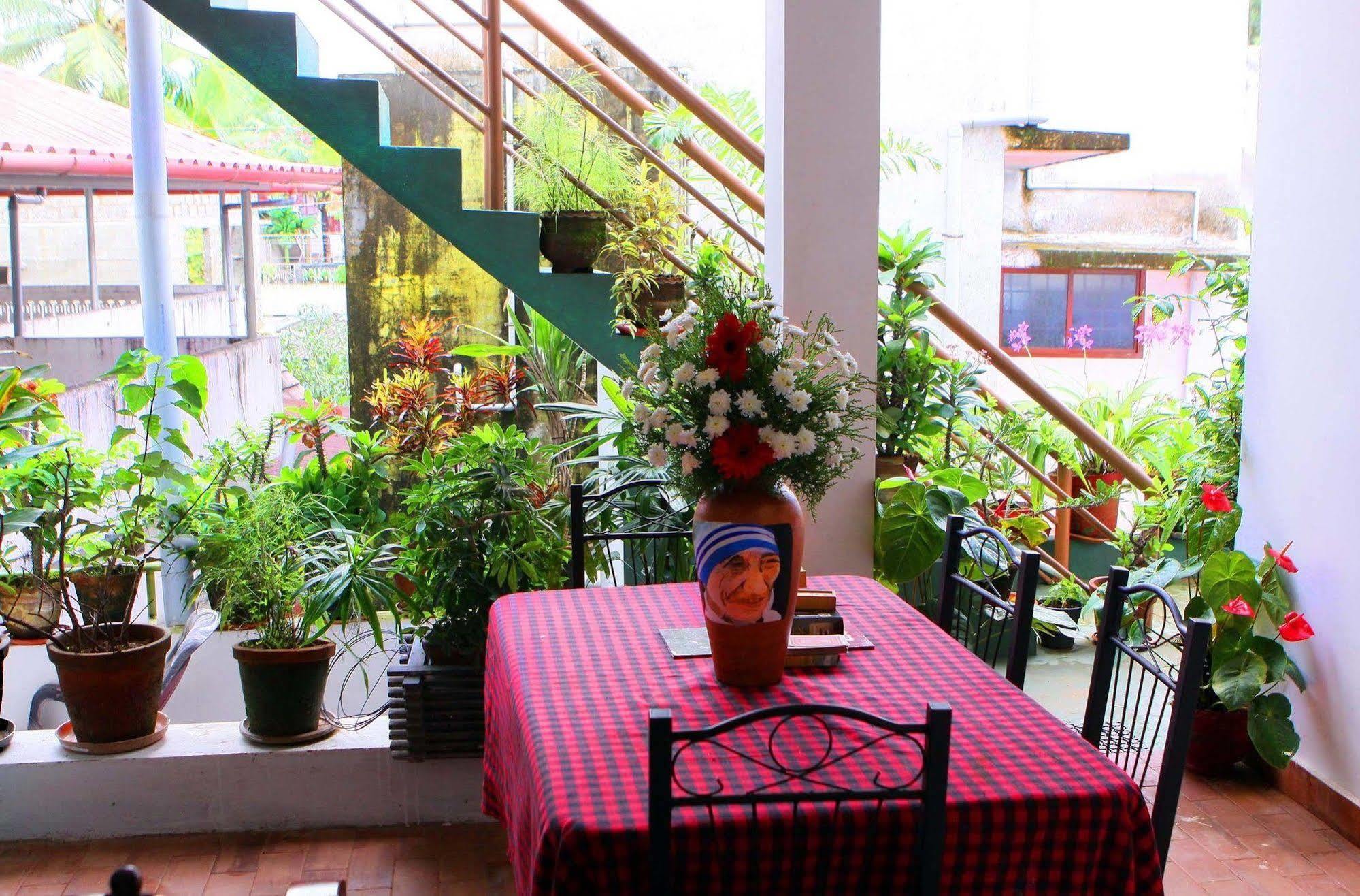 Heavenly Homestay Kochi Buitenkant foto