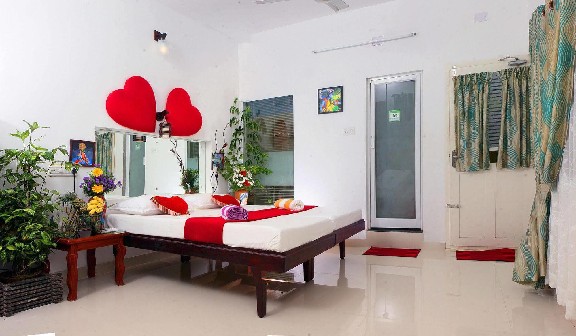 Heavenly Homestay Kochi Buitenkant foto